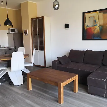 Remise Kolibri Re-05 Apartment *